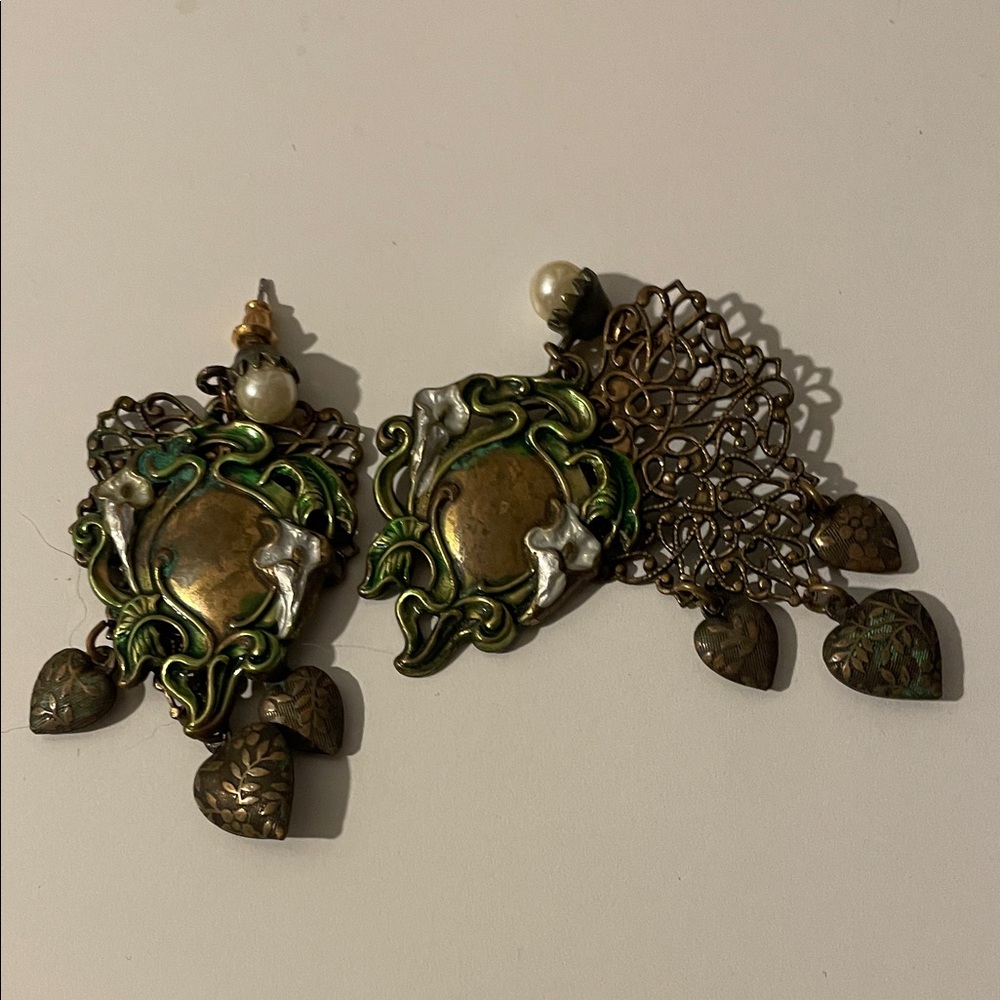 Vintage Green and Gold Earrings
